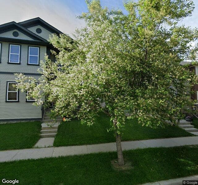Street view of 44 Elgin Terrace SE, Calgary