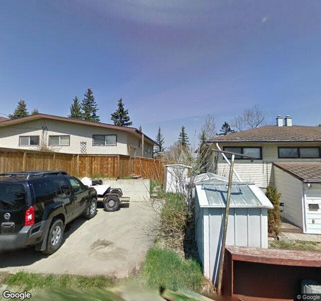 Street view of 923 32 Avenue NW, Calgary
