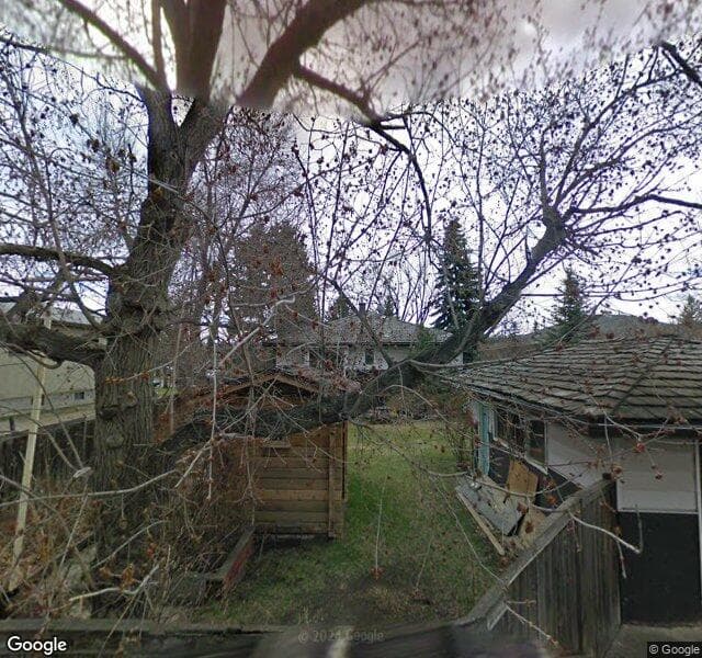 Street view of 2536 6 Avenue NW, Calgary