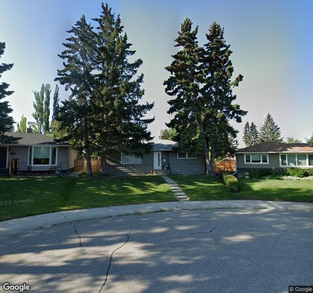 Street view of 75 Langton Drive SW, Calgary