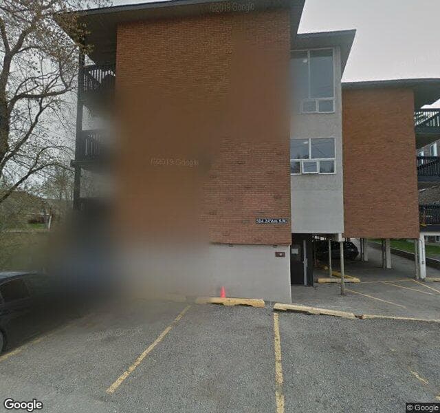 Street view of 206-104 24 Avenue SW, Calgary