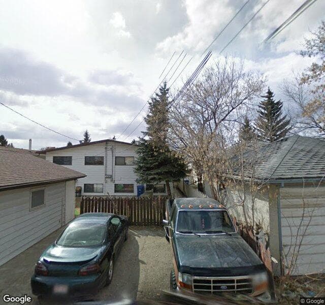 Street view of 906 38 Street SW, Calgary