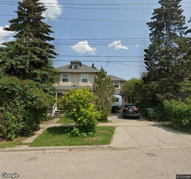 Street view of 712 14 Street SE, Calgary