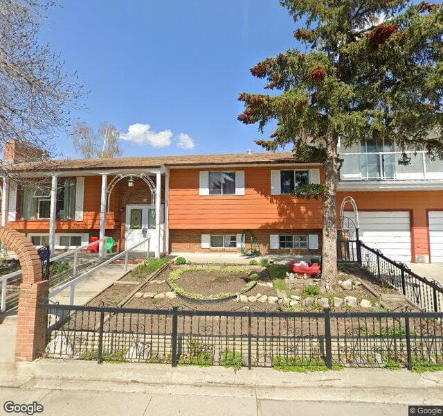 Street view of 451 Huntbourne Hill NE, Calgary