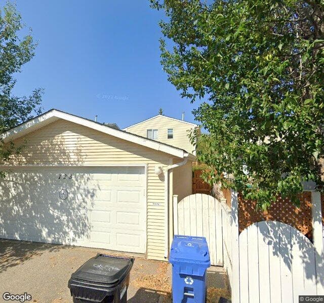 Street view of 123 Amiens Crescent SW, Calgary