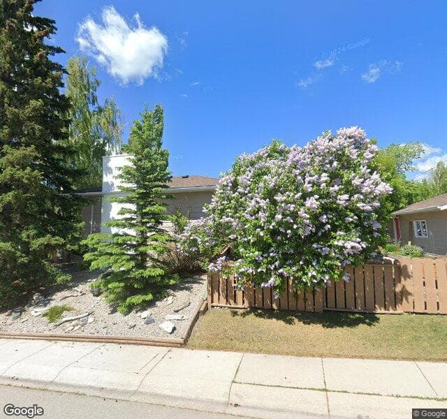 Street view of 316 Dalgleish Bay NW, Calgary