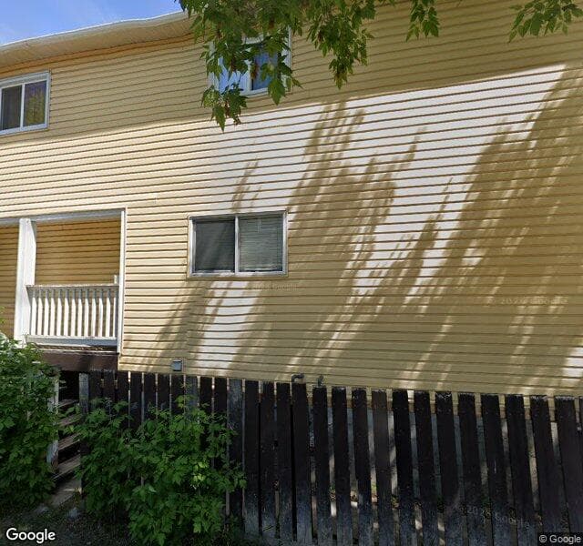 Street view of 417 11 Avenue NE, Calgary