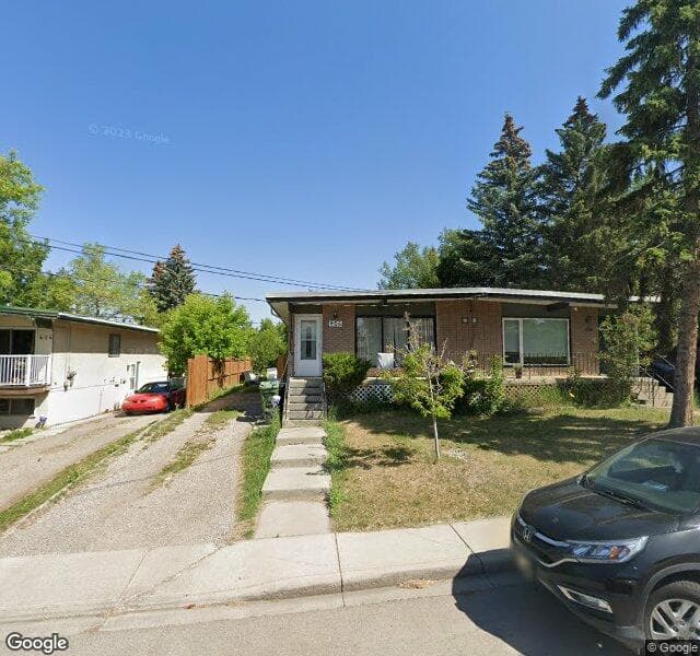 Street view of 406 28 Avenue NE, Calgary