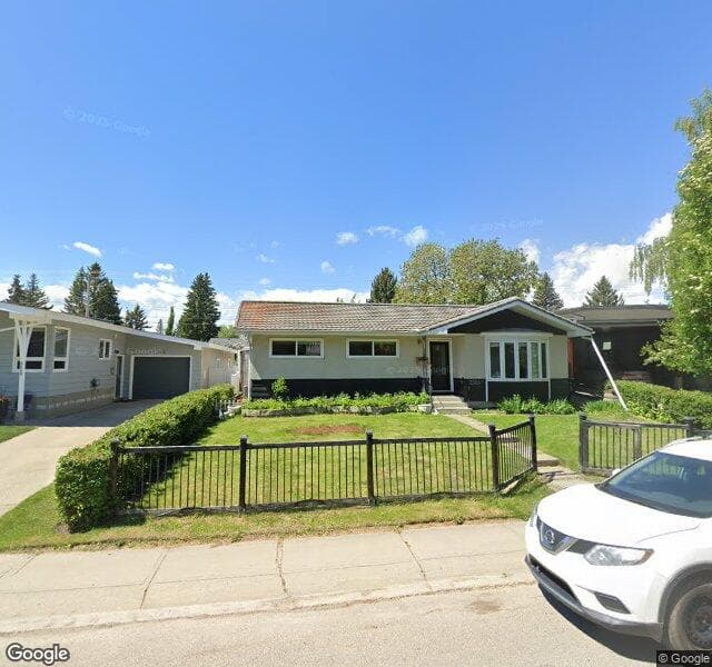 Street view of 3508 Lakeside Crescent SW, Calgary