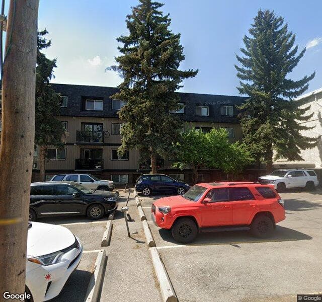 Street view of 14-814 4A Street NE, Calgary