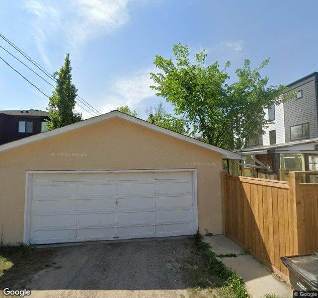 Street view of 506 12 Avenue NE, Calgary