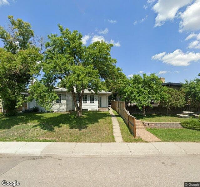 Street view of 2806 15 Avenue SE, Calgary