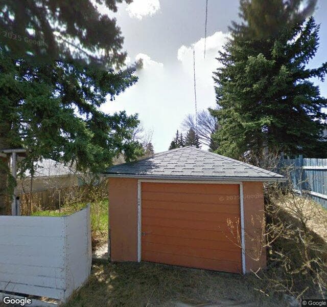 Street view of 228 26 Avenue NW, Calgary