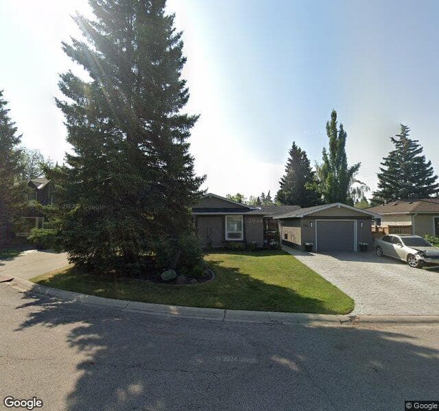 Street view of 504 Oakhill Place SW, Calgary
