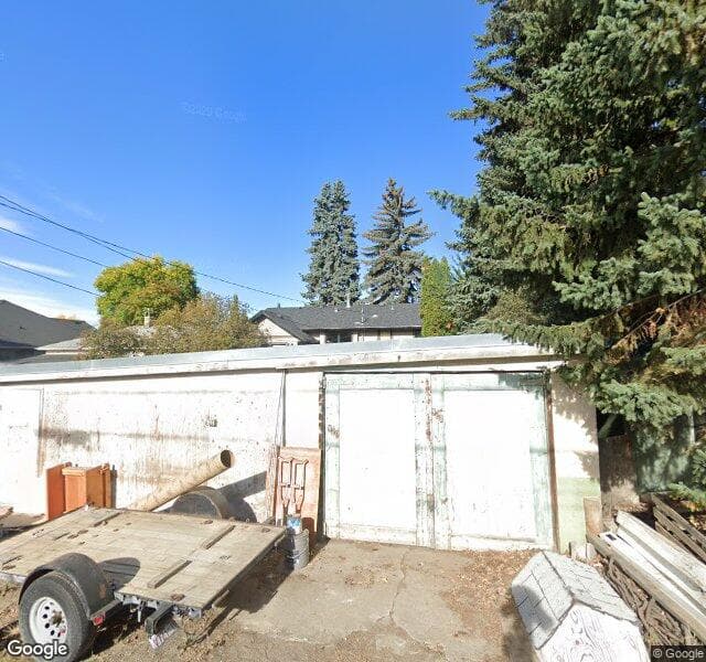 Street view of 920 33A Street NW, Calgary