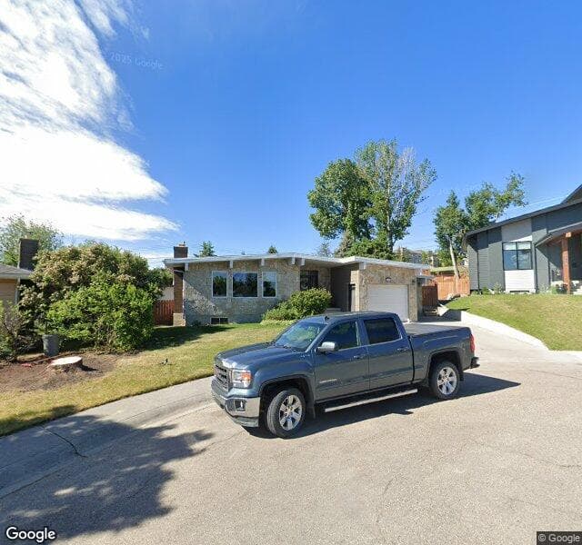 Street view of 831 68 Avenue NW, Calgary