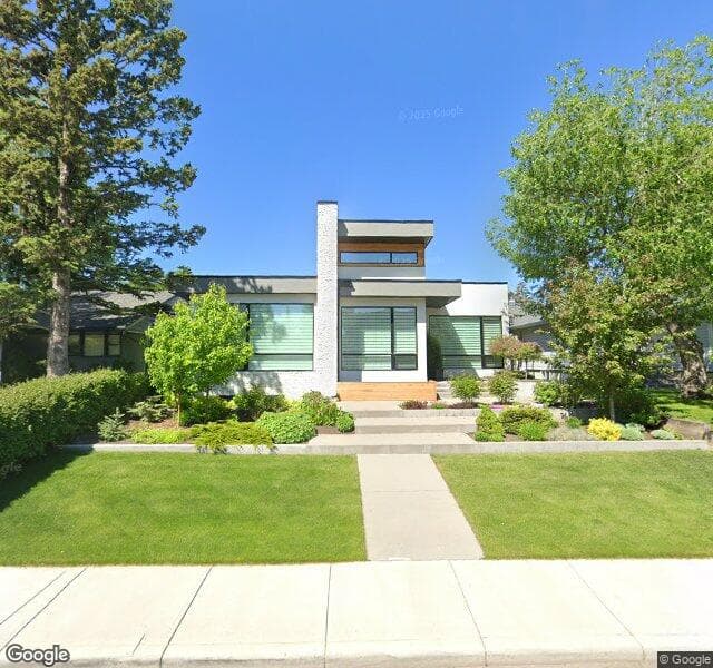 Street view of 4023 15 Street SW, Calgary