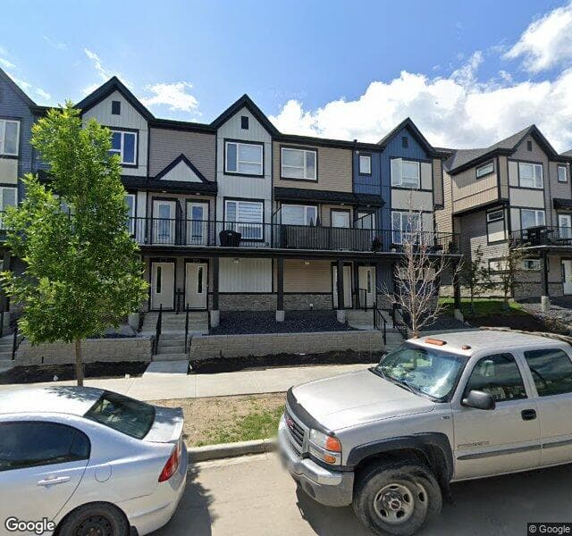 Street view of 381 Belmont Avenue SW, Calgary