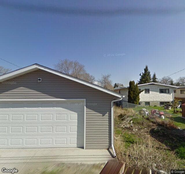 Street view of 1913 62 Avenue SE, Calgary