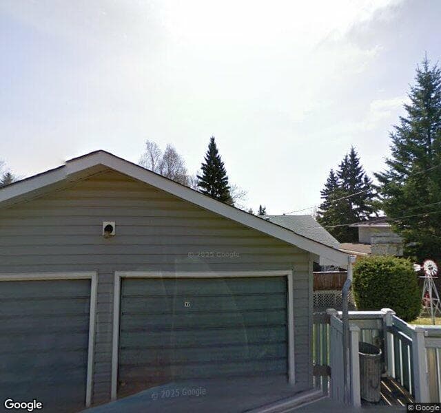 Street view of 17 Northmount Crescent NW, Calgary