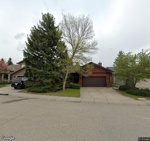 Street view of 216 Sunmount Bay SE, Calgary