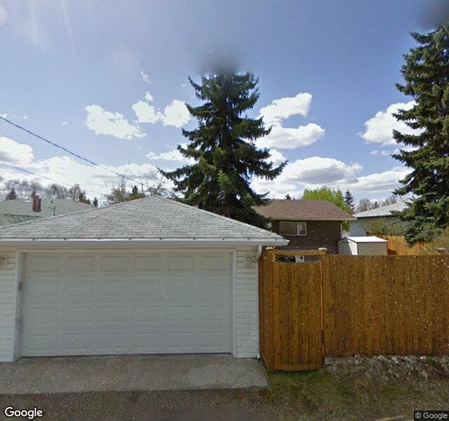 Street view of 108 Gordon Drive SW, Calgary