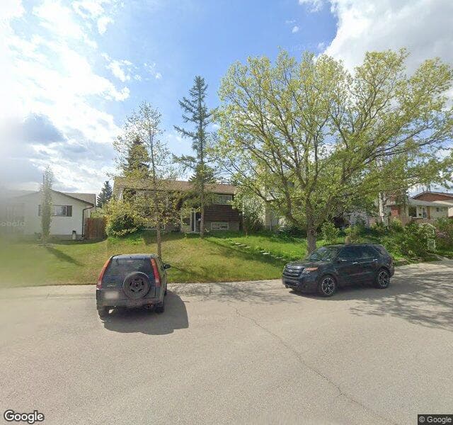 Street view of 145 Huntington Green NE, Calgary