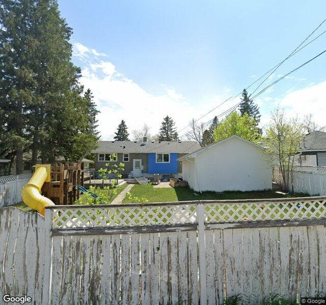 Street view of 424 Blackthorn Road NW, Calgary