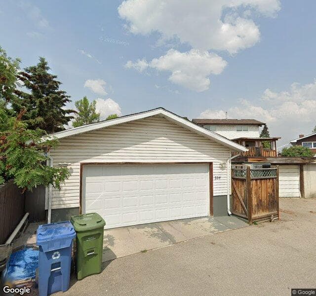 Street view of 334 Rundleview Drive NE, Calgary