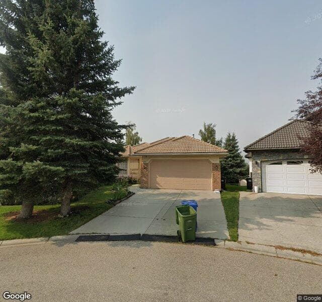Street view of 638 Schubert Place NW, Calgary