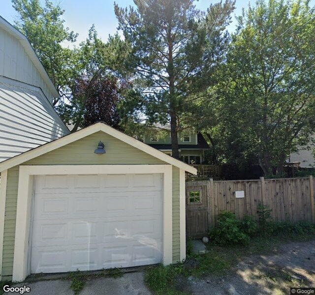 Street view of 334 6 Avenue NE, Calgary