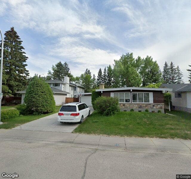 Street view of 8 Varmoor Place NW, Calgary