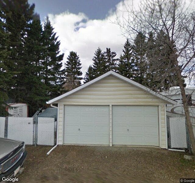 Street view of 420 38 Street SW, Calgary