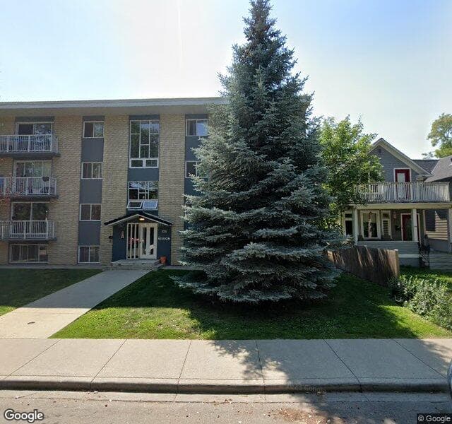 Street view of 525 22 Avenue SW, Calgary
