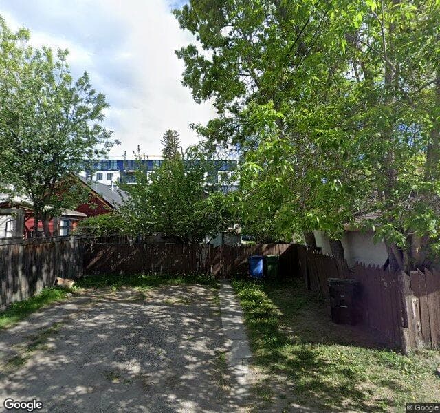 Street view of 1117 5 Avenue NW, Calgary