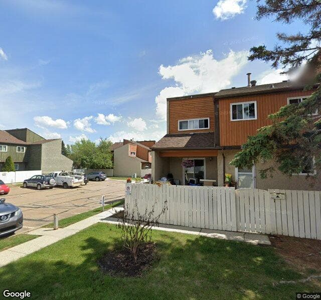 Street view of 102 Kaskitayo Court NW, Edmonton