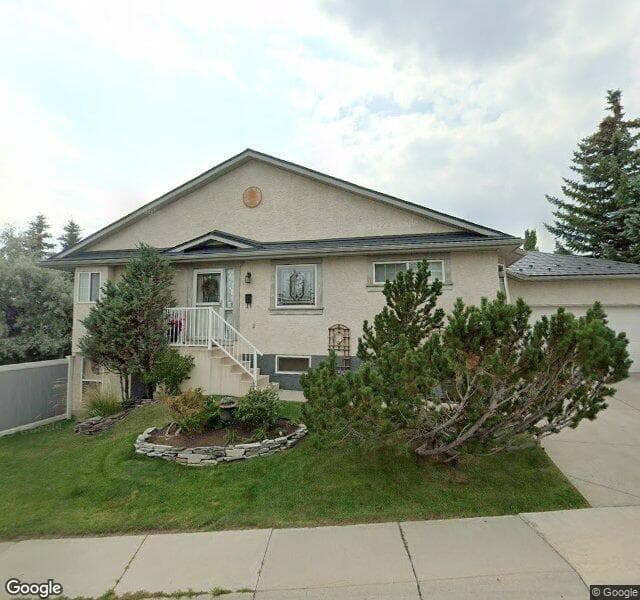 Street view of 35 Scimitar Point NW, Calgary