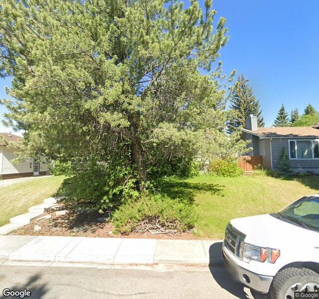 Street view of 118 Brantford Crescent NW, Calgary