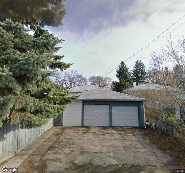 Street view of 435 33 Avenue NW, Calgary