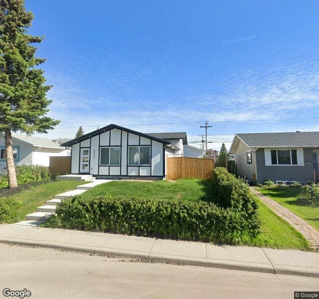 Street view of 5548 5 Avenue SE, Calgary