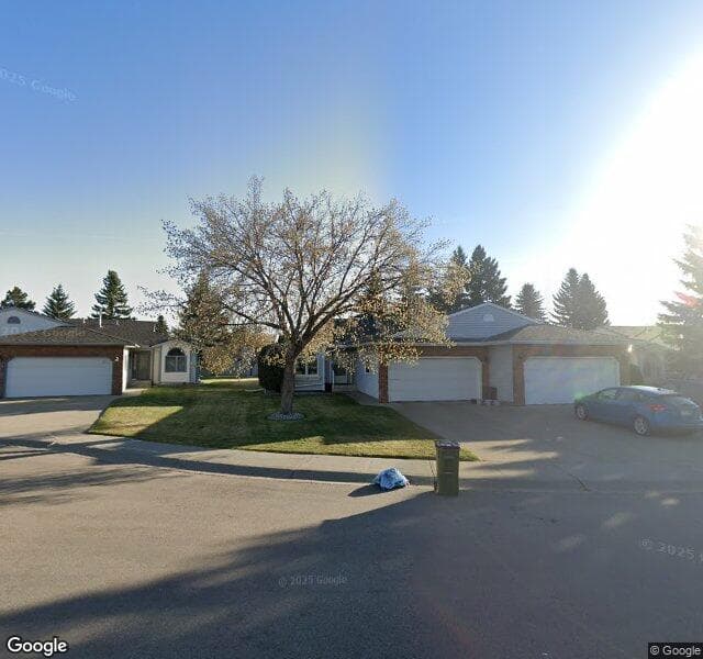 Street view of 372 Rehwinkel Close NW, Edmonton