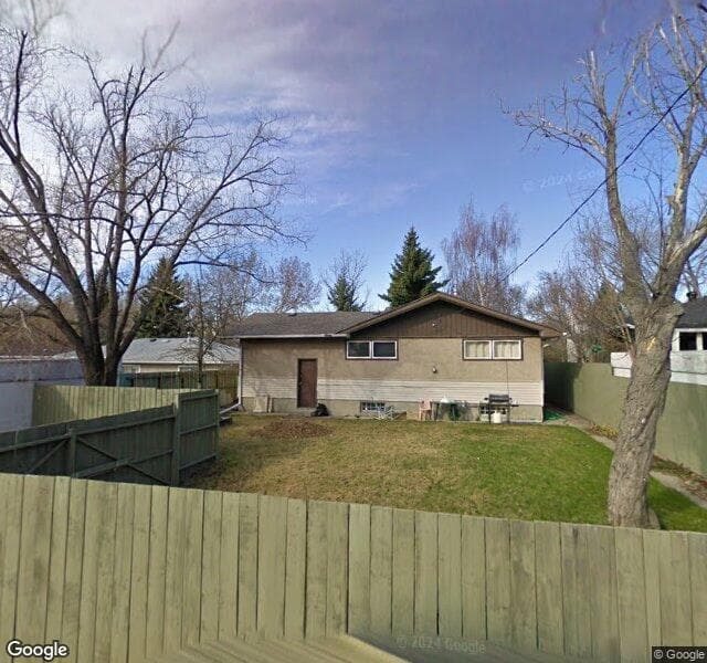 Street view of 2044 Chicoutimi Drive NW, Calgary