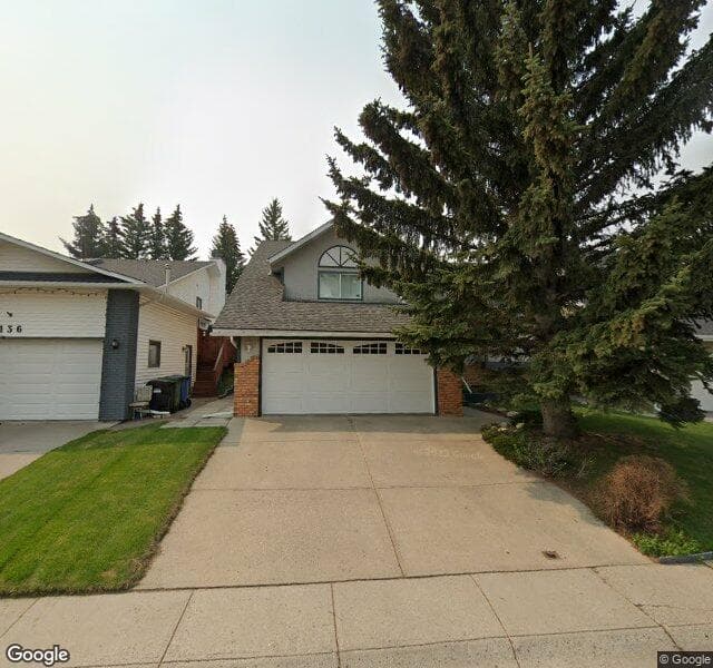 Street view of 140 Edforth Crescent NW, Calgary