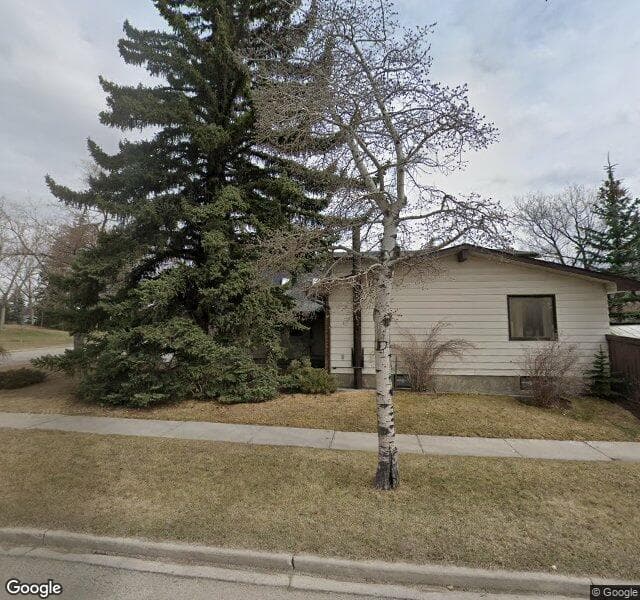 Street view of 903 Parkwood Way SE, Calgary
