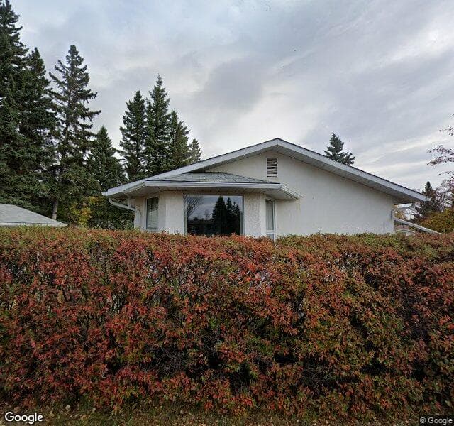 Street view of 3024 Lindsay Drive SW, Calgary