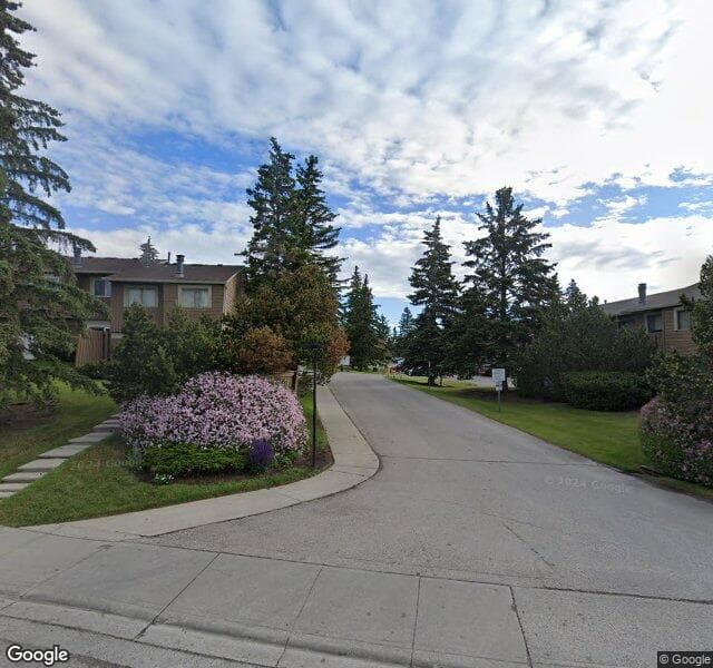 Street view of 25-4940 39 Avenue SW, Calgary