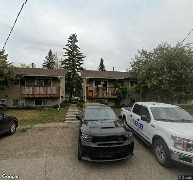 Street view of 3-2015 2 Avenue NW, Calgary
