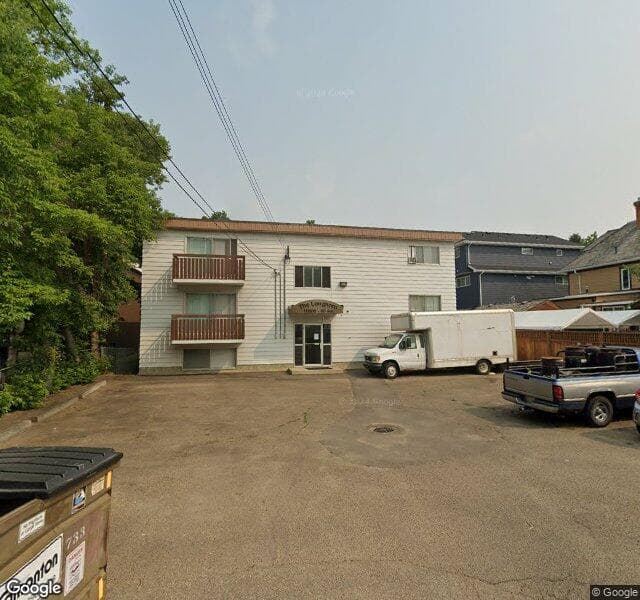 Street view of 103-10609 80 Avenue NW, Edmonton