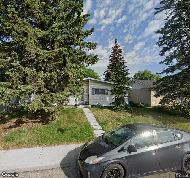 Street view of 4907 Voyageur Drive NW, Calgary