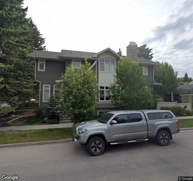 Street view of 301 10 Avenue NE, Calgary